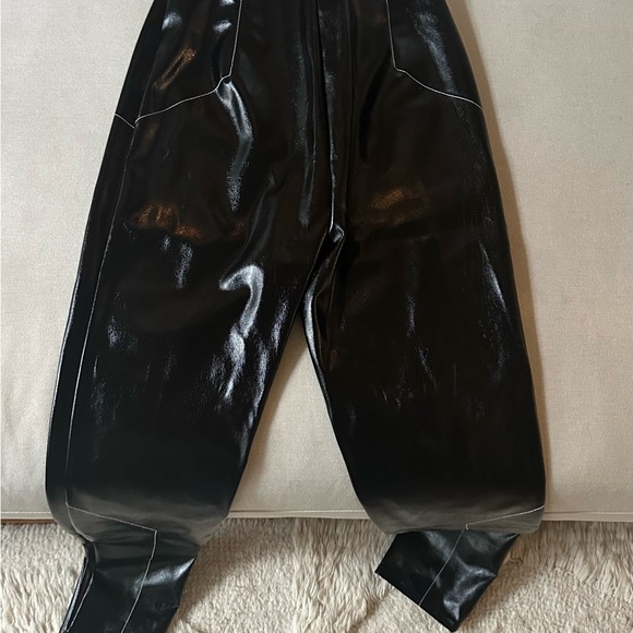 Brand new - never worn GIA - Winona 2.0 pants. - Picture 1 of 8